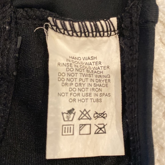 Black bikini bottoms. Pure Paradise. Size small. Reposh. - Picture 4 of 5